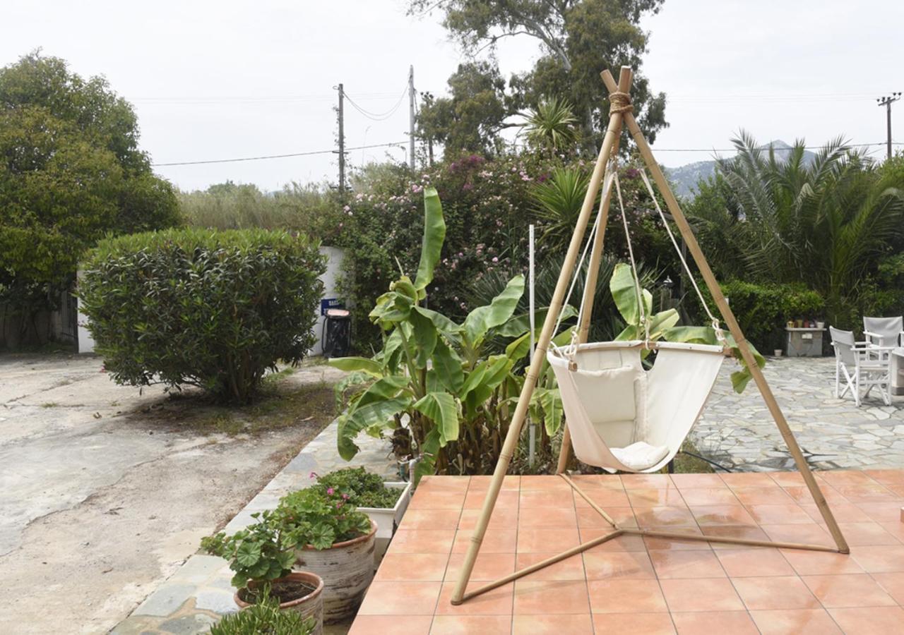 Τhe Banana Tree Beach House Marathón Esterno foto